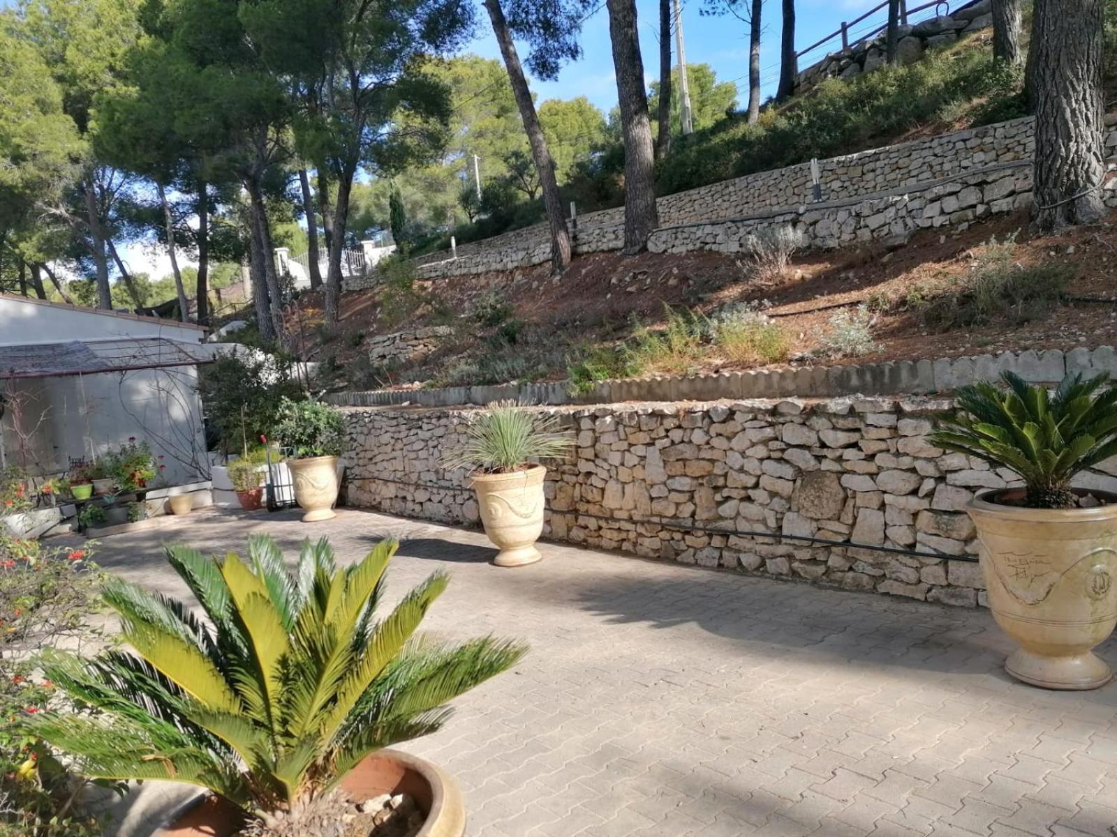 Des Roches à 5* Velaux