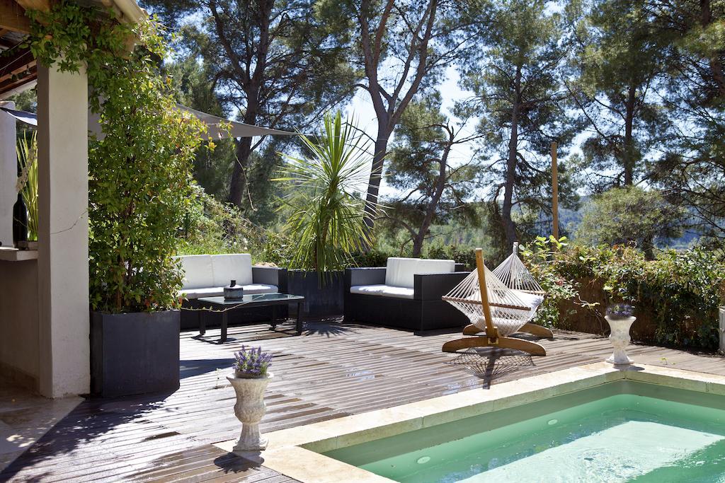Des Roches A Guest house
